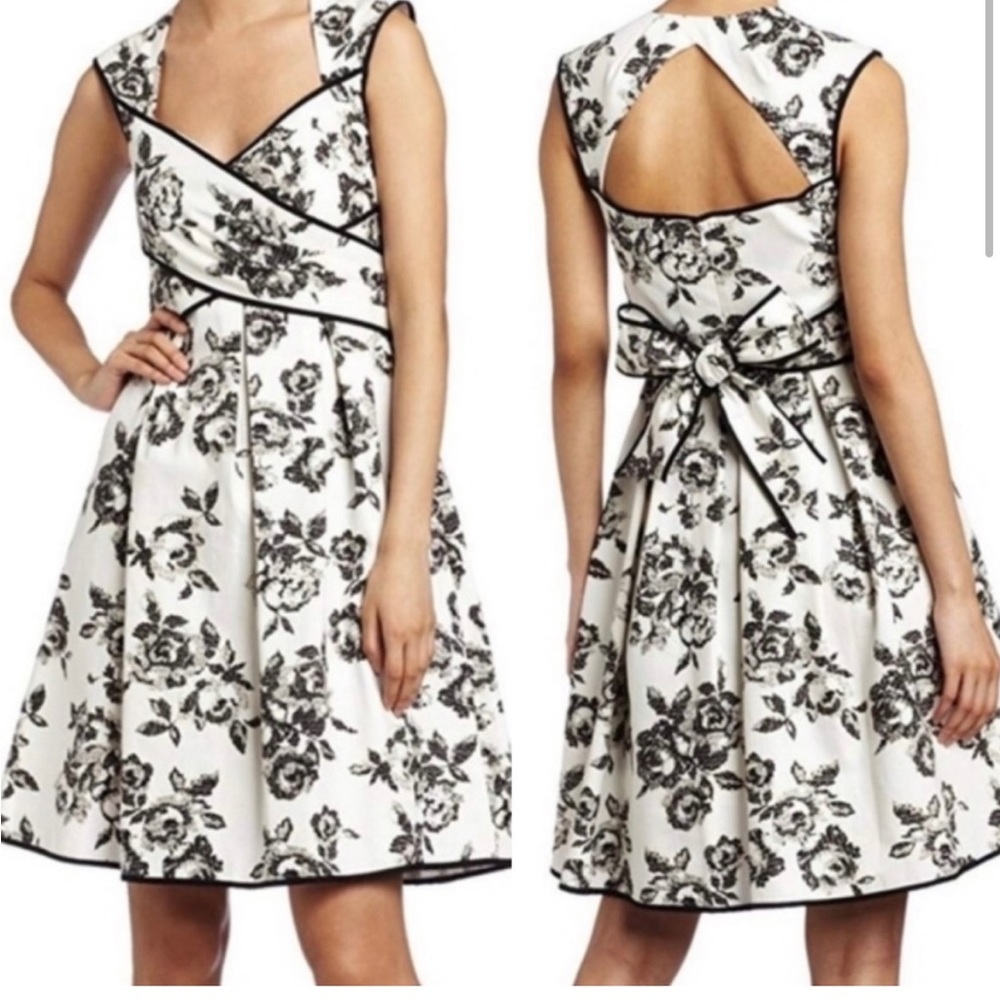 Jessica Simpson 50s Style Dress, Size 2